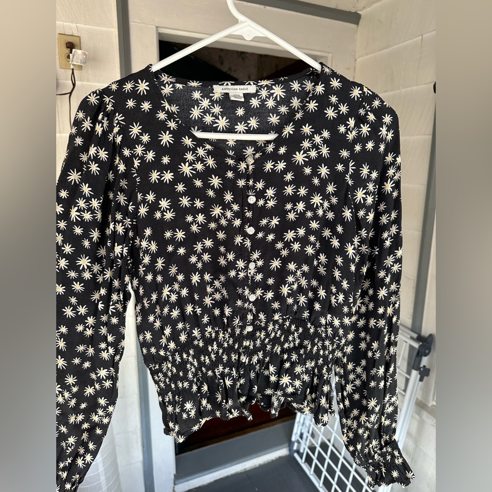 American eagle blouse size S